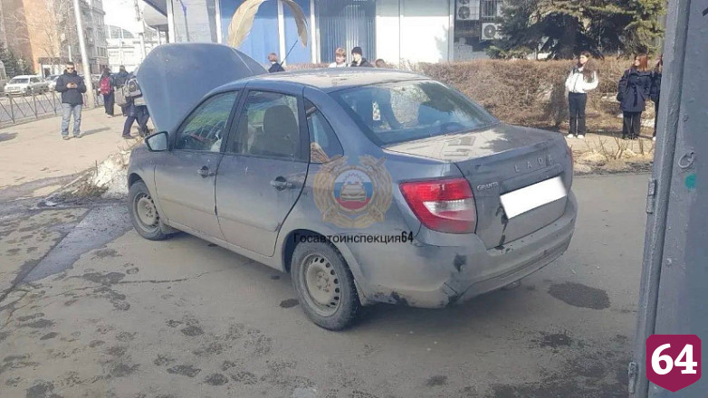 Полицейские ищут свидетелей ДТП в центре Саратова 